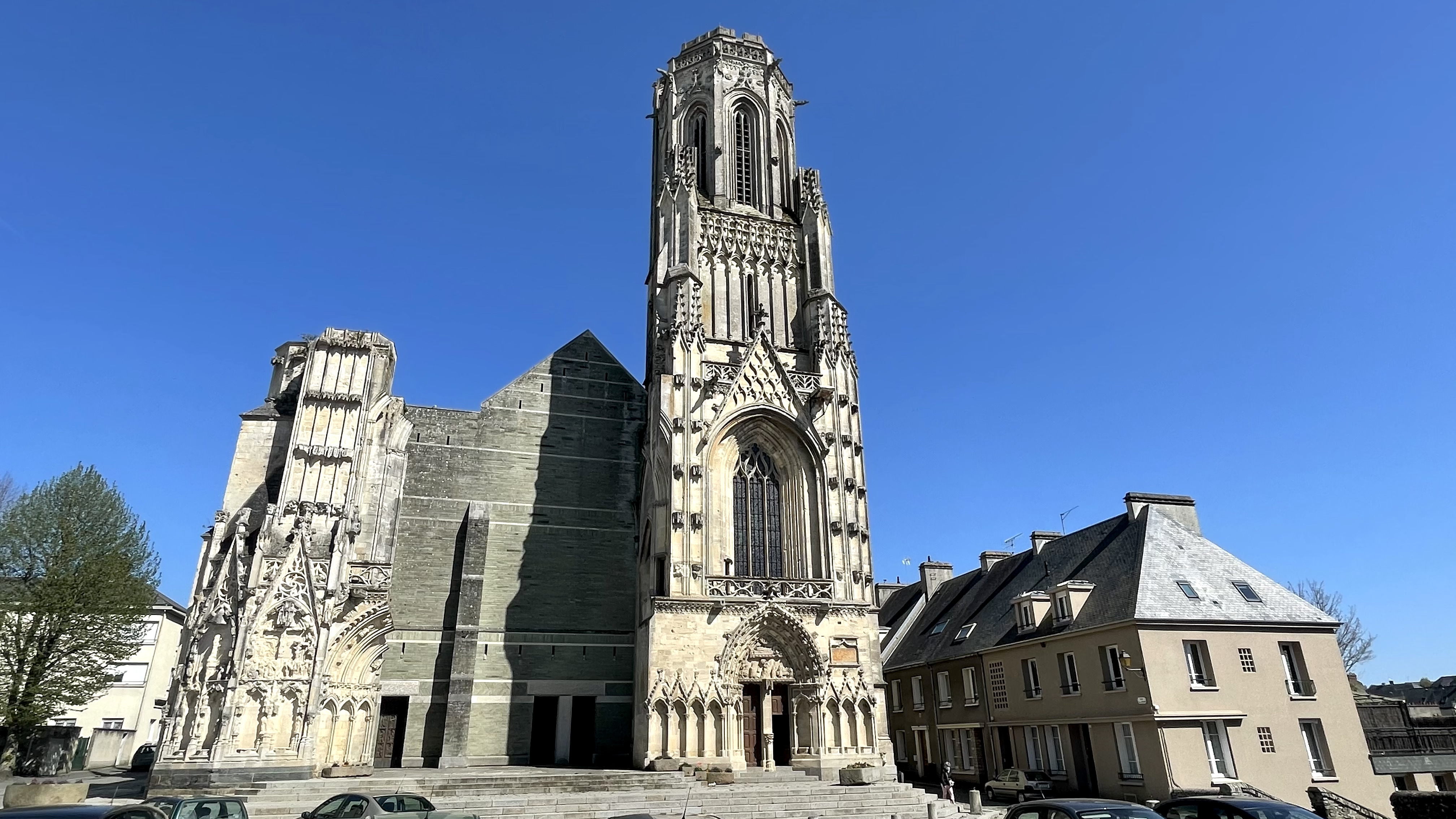 Adéquat saint lô